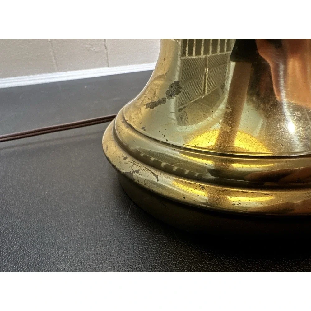 Vintage Brass Table Lamp Cream Enamel Accent Traditional Hollywood Regency‎ 31in